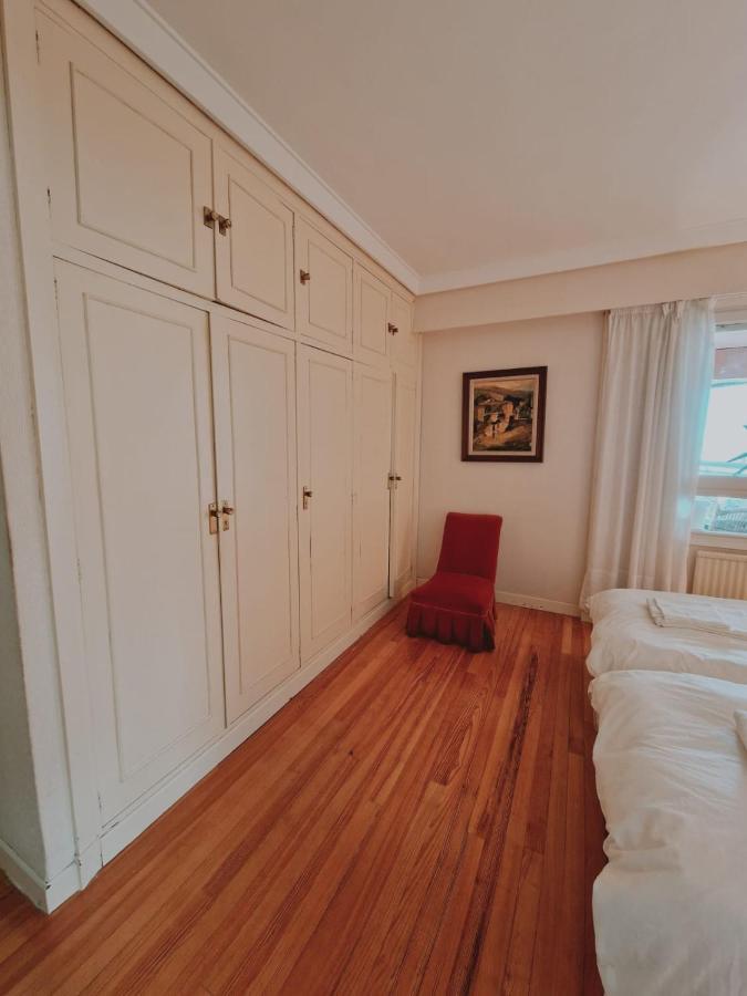 Amplio Piso En La Playa De 135 M2 Con Garaje Apartment Zarautz Ngoại thất bức ảnh