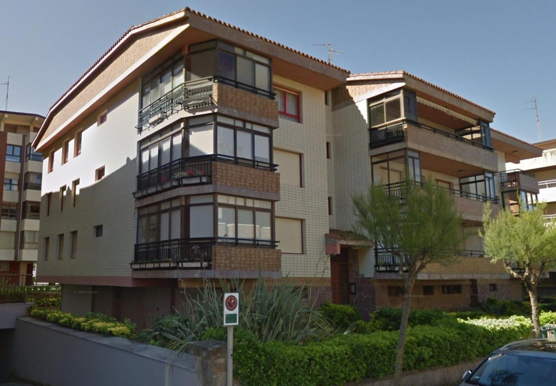 Amplio Piso En La Playa De 135 M2 Con Garaje Apartment Zarautz Ngoại thất bức ảnh